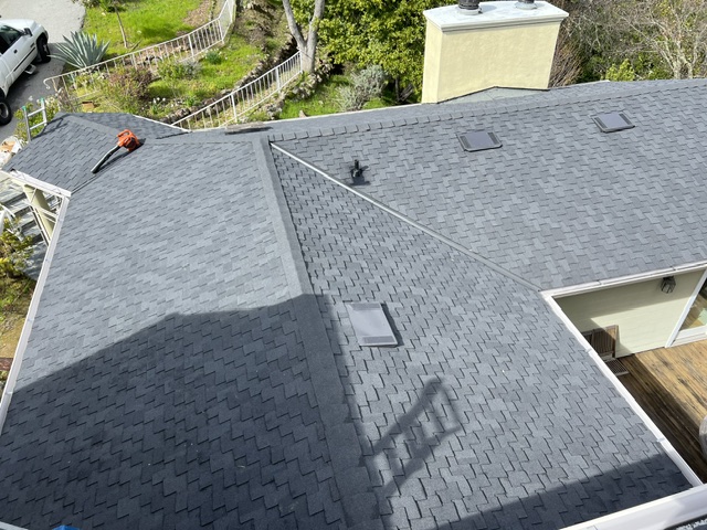 Completed asphalt shingle roof by Darah Roofing in the Bay Area